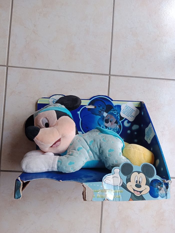 Peluche phosphorescente Mickey