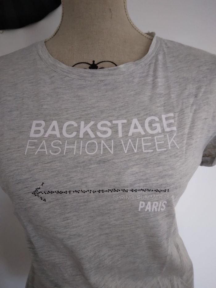 Tee-shirt gris Zara - photo numéro 2