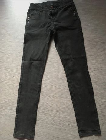 graine de malice 
coupe slim 
- Dressing trié par tailles