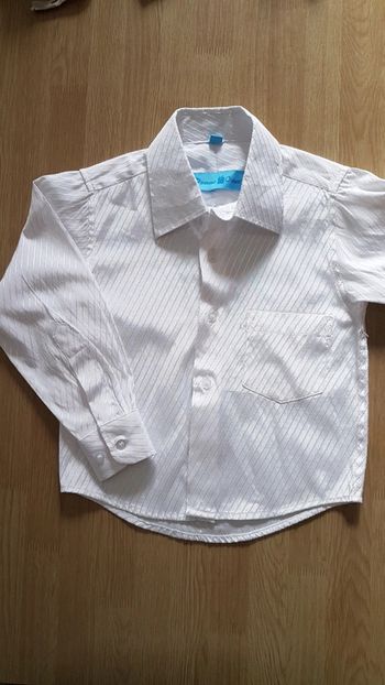 Chemise de fête blanche fils brillants 2 ans