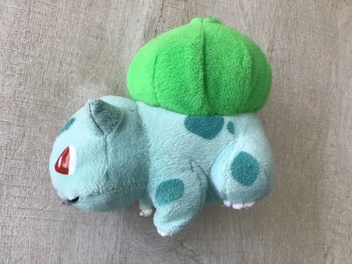 Vintage 1995 peluche pokemon bulbizarre - photo numéro 4