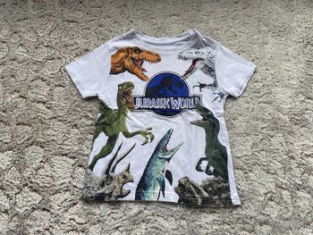 T shirt Jurassic World 92 cm 🦕🦖