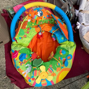 Support  jeu pour bébé