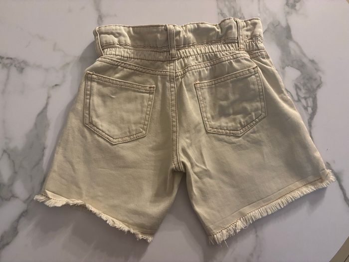 Short crème - photo numéro 2