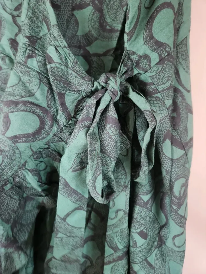 Robe ophidia verte disturbia - photo numéro 3