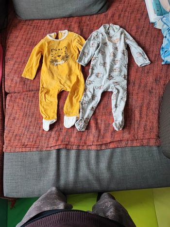 Pyjama velours lot 24 mois