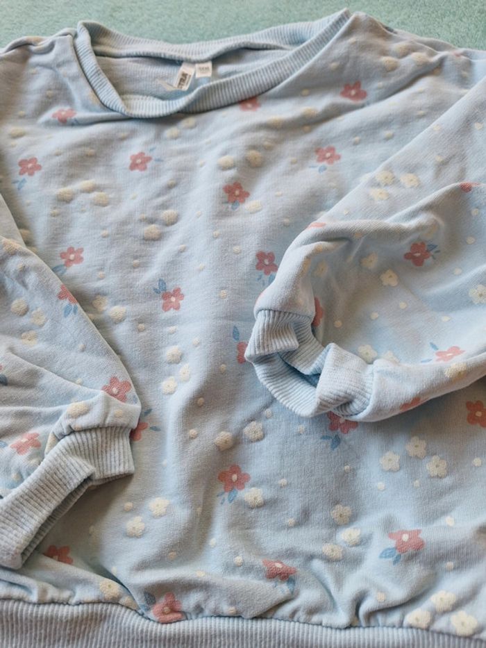 Lot de sweats taille 23 mois - photo numéro 4