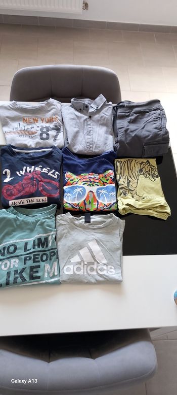 Lots de vêtements 10-12 ans