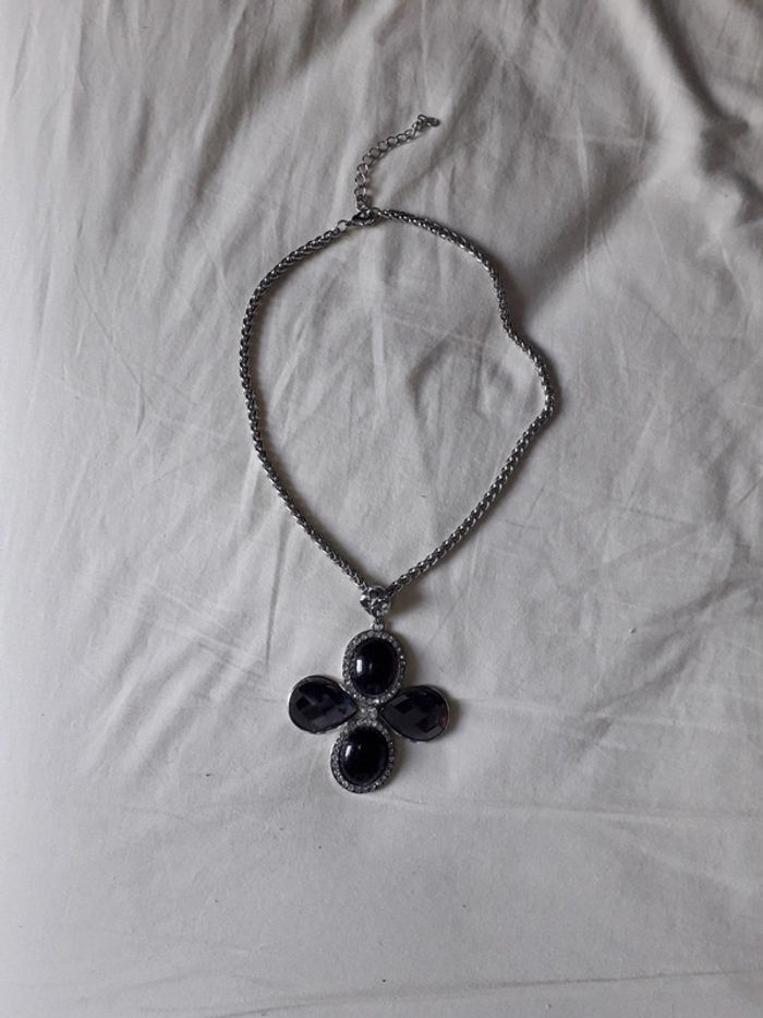 Collier