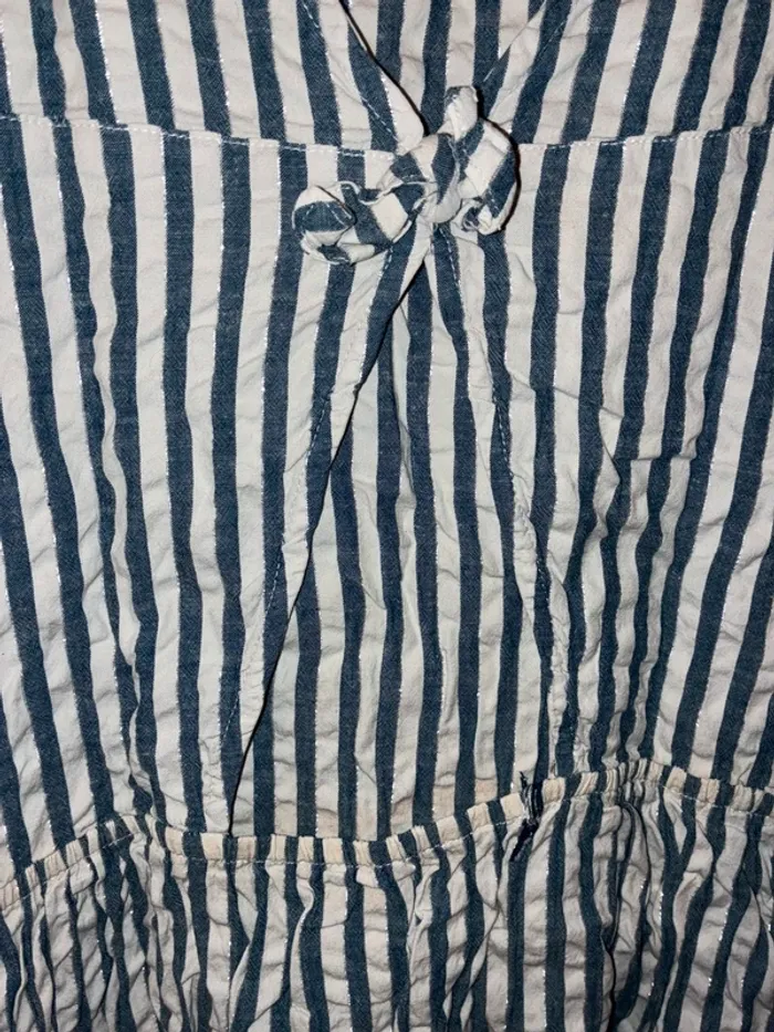 Robe à rayures et fil argenté, 10/12 ans, sans marque. - photo numéro 6