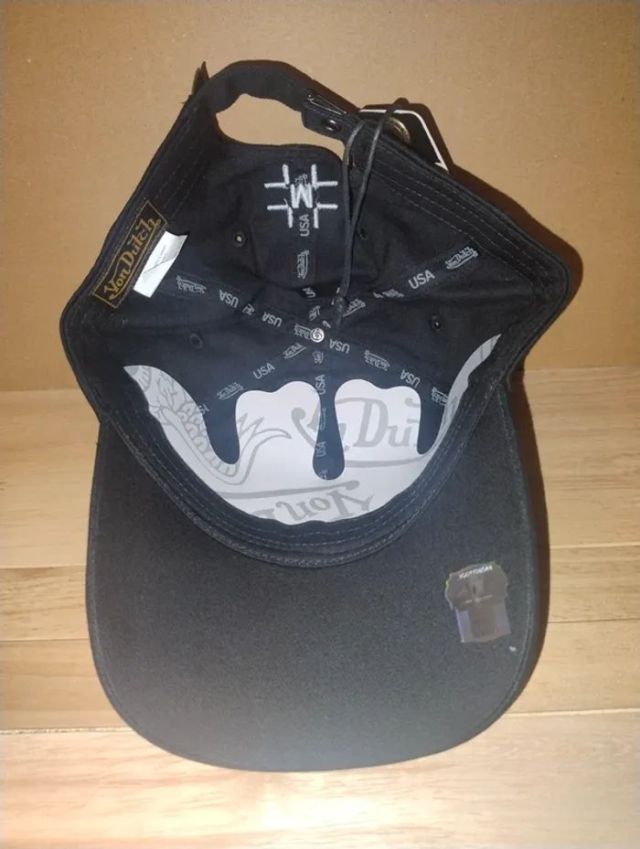 Von dutch casquette taille unique noire et rouge - photo numéro 4