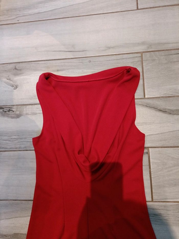 Magnifique robe décolleté dos T.S - photo numéro 3