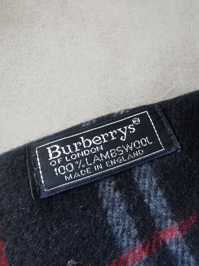 Écharpe Burberry bleu - photo numéro 3