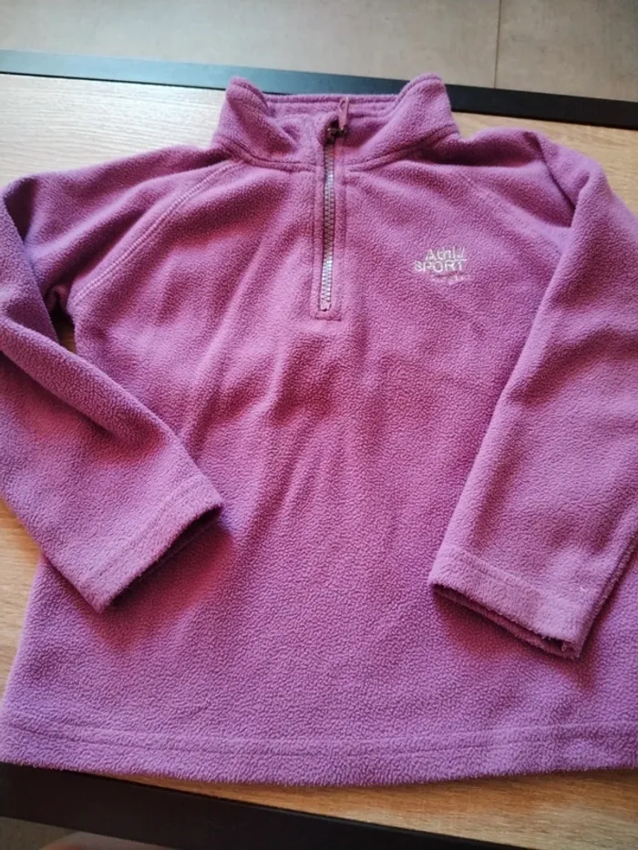 Pull polaire violet 4 ans