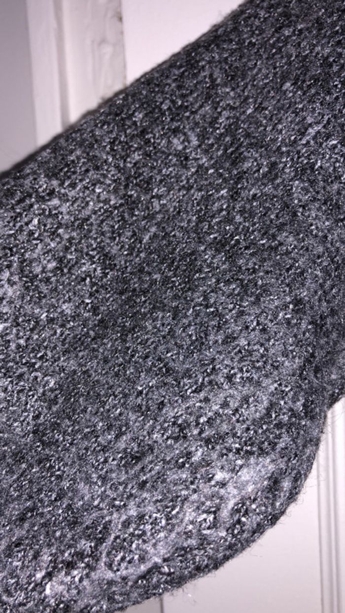 Pull gris - photo numéro 2