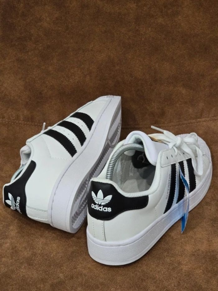 adidas Originals SUPERSTAR Blanc Taille 42 - photo numéro 6