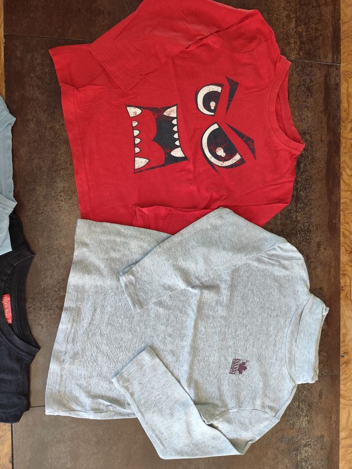 Lot vêtements garçon 5 ans - photo numéro 6