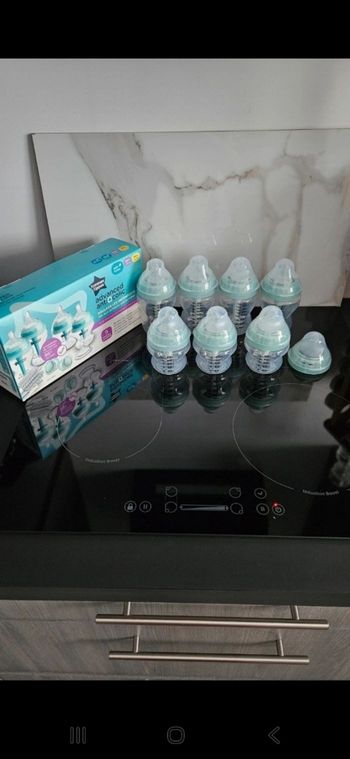 Lot biberon tommee tippee