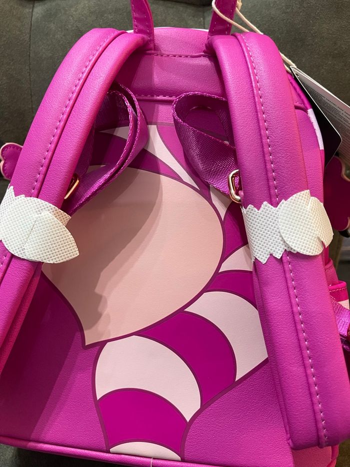 DISNEY - Cheshire Cat  sequins - Cosplay Mini Sac à Dos LoungeFly - photo numéro 3