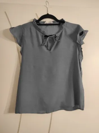 Haut tee-shirt bleu clair Terranova taille S