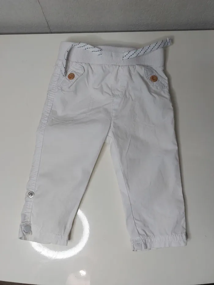 Pantalon blanc " Kiabi" - photo numéro 2
