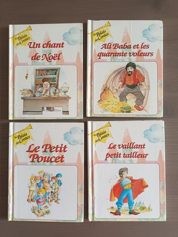 Lot 4 livres de contes