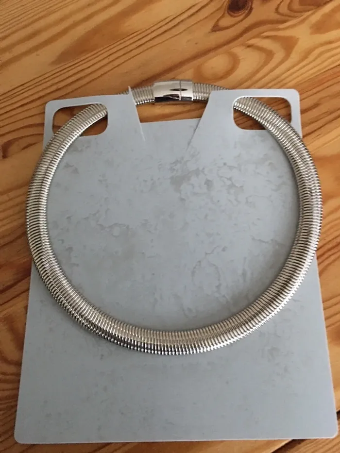Collier métal argenté