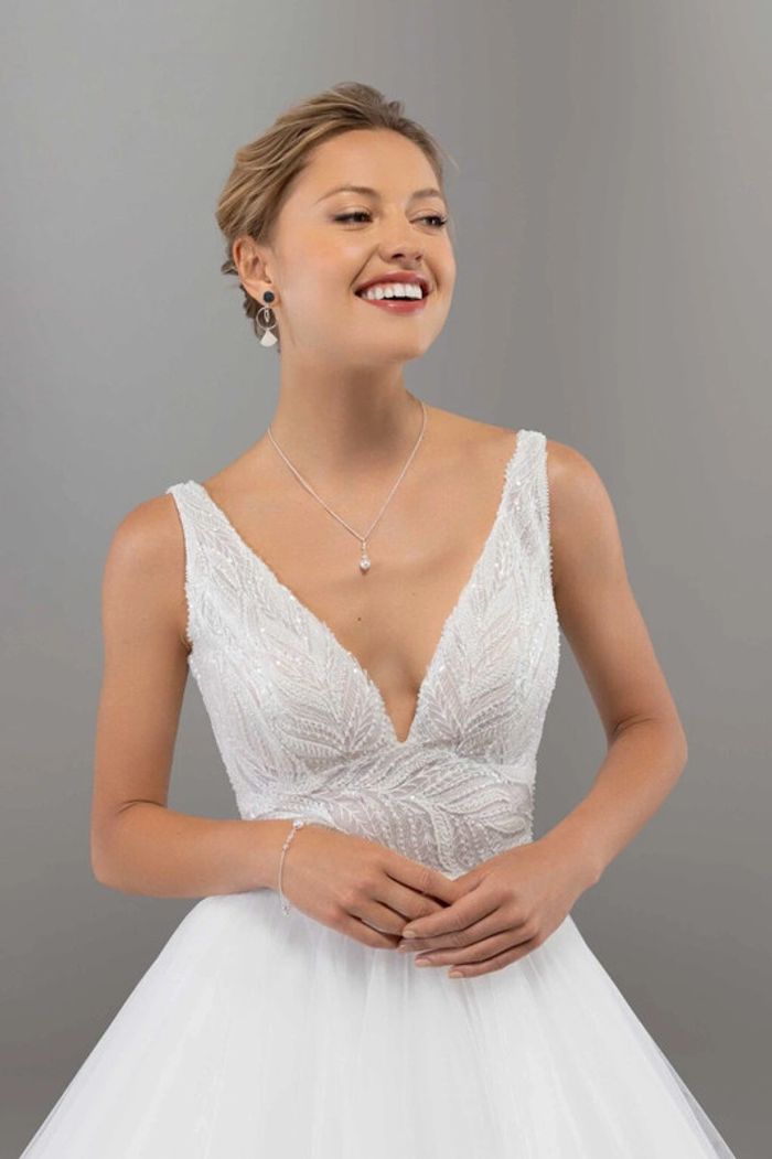 Robe de mariée Eglantine modèle Francesca 2024 - photo numéro 2