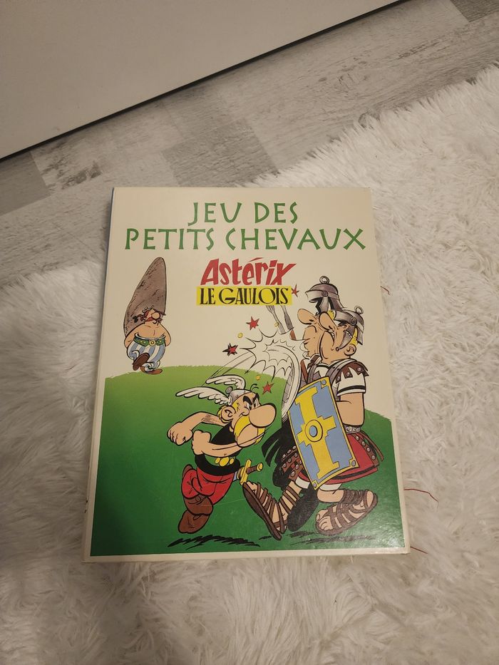 Jeu des petits chevaux asterix le gaulois