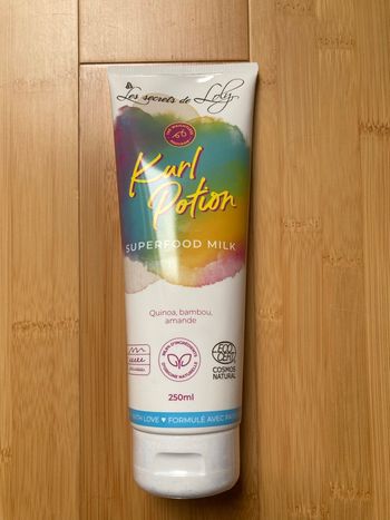 Les secrets de Loly Kurl potion superfood milk 250 ml neuf sous blister