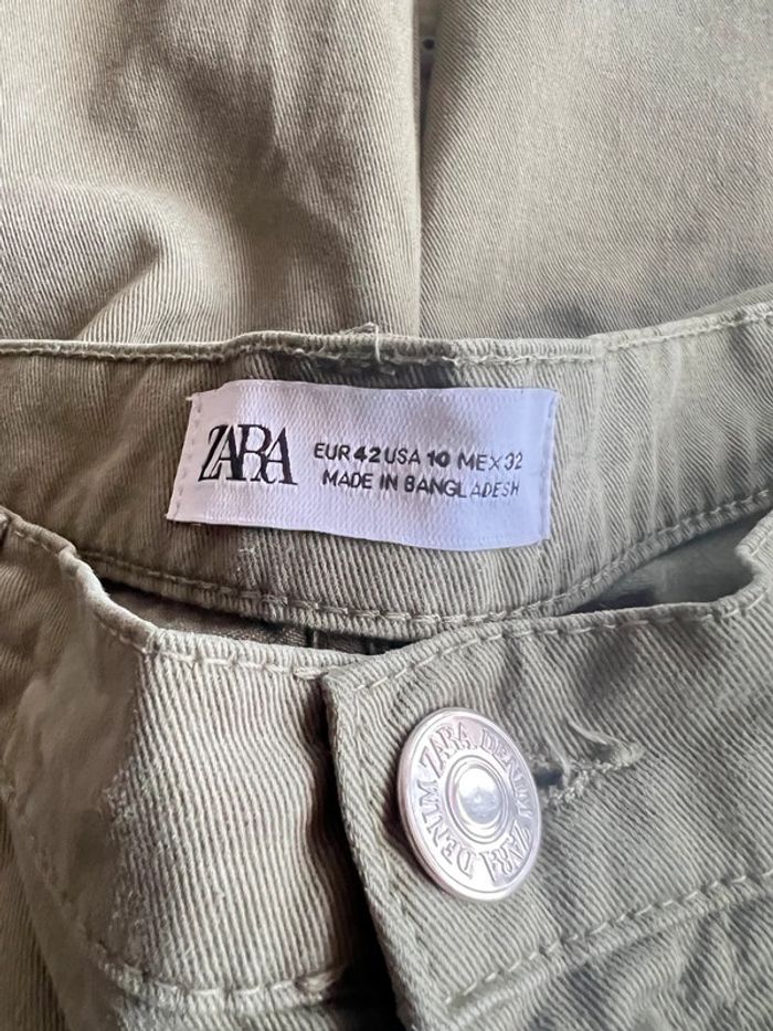 Pantalon kaki ZARA – Taille 42 – Baggy cargo tendance 🟢 - photo numéro 7