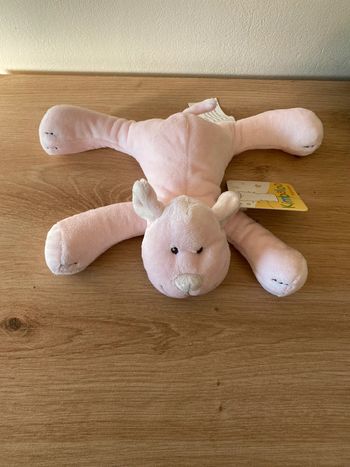 Doudou peluche chien rose nez blanc couche kimbaloo la halle Neuf