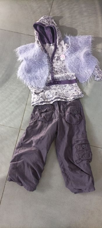 Tenue complète 3- 4 ans
