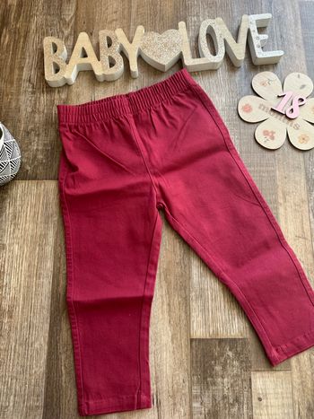 - Pantalon       - 18 mois - Très bon état 
