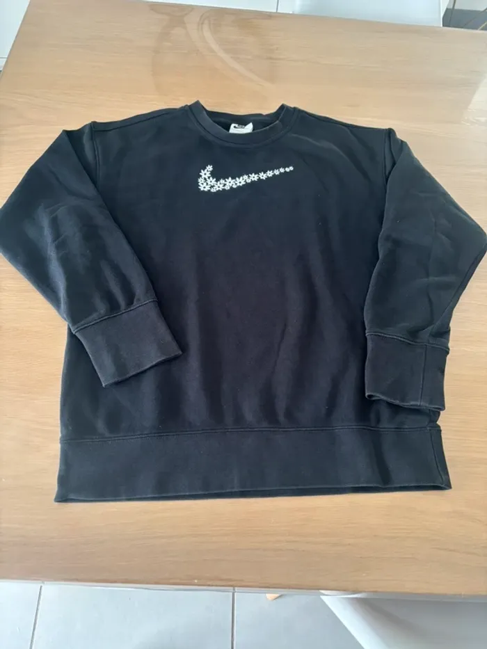 Pull Nike