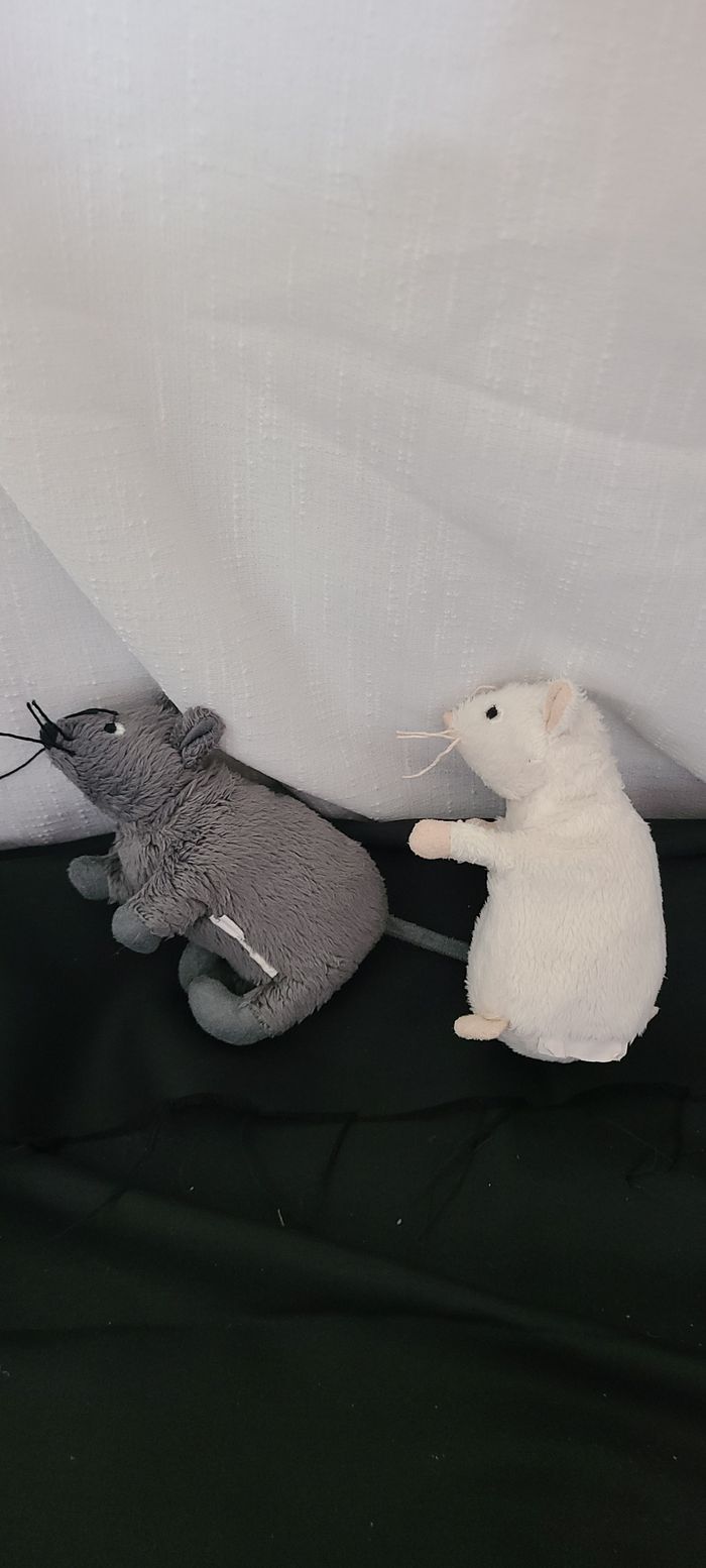 Petit Doudou souris rat gris IKEA - photo numéro 4
