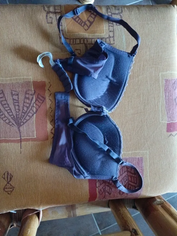 Soutien-gorge - photo numéro 3