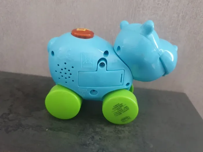 Hippopotame musical à roulettes - photo numéro 2