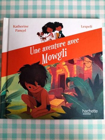 Livre enfant MC Donald's  Une aventure avec Mowgli