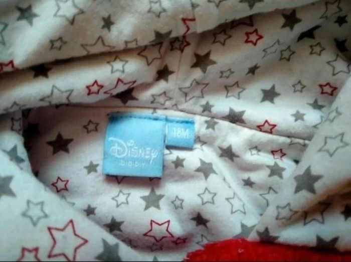 Poncho / sortie de bain - piscine. Fille.  Winnie l'ourson. Disney baby. 
Taille 18 mois - photo numéro 5