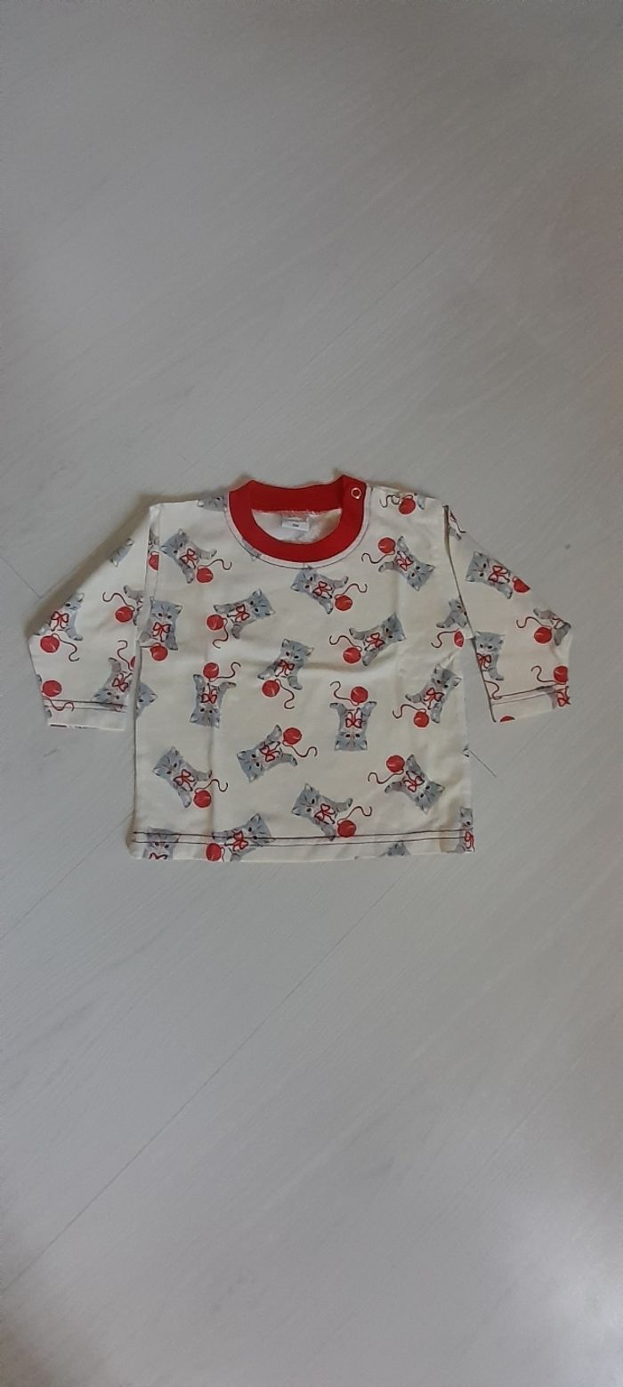 Tee-shir manches longues T 6 mois