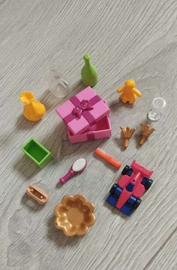 Lot d'accessoires playmobil 