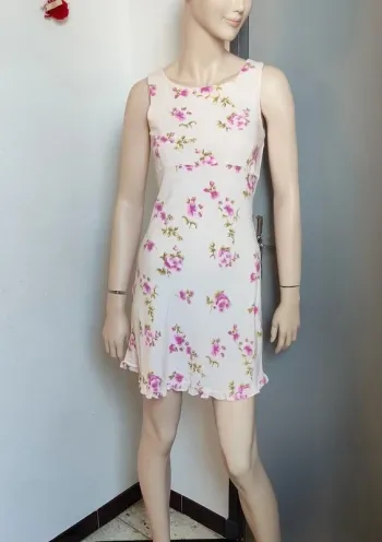 Robe fleurie légère – Taille 38