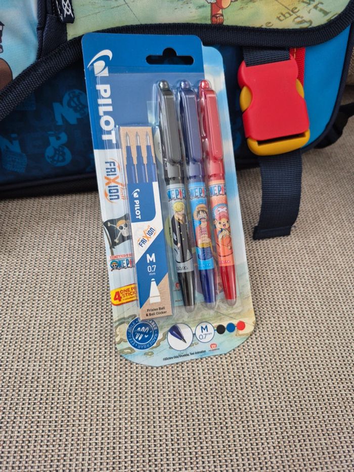 Cartable primaire OnePiece 38cm + 3 stylos Pilot OnePiece avec recharge - photo numéro 2