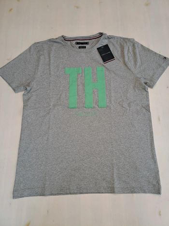 T-shirt Tommy Hilfiger XL