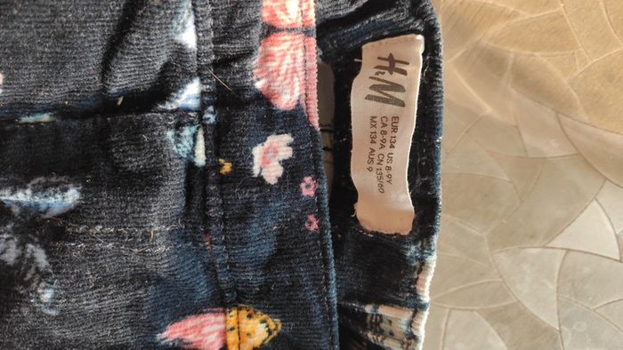 Pantalon velours papillon 🦋 fille 9 ans - photo numéro 3