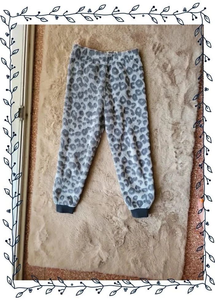 Bas de pyjama fourré motif léopard