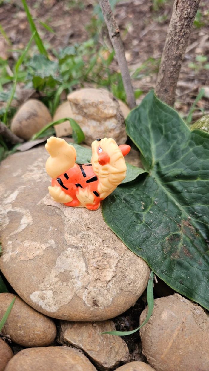 Super figurine Pokemon Nintendo bondai Arcanin - photo numéro 3