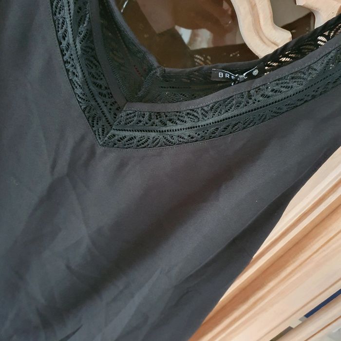 Caraco noir taille 3 (40) en V devant et derrière Breal - photo numéro 3