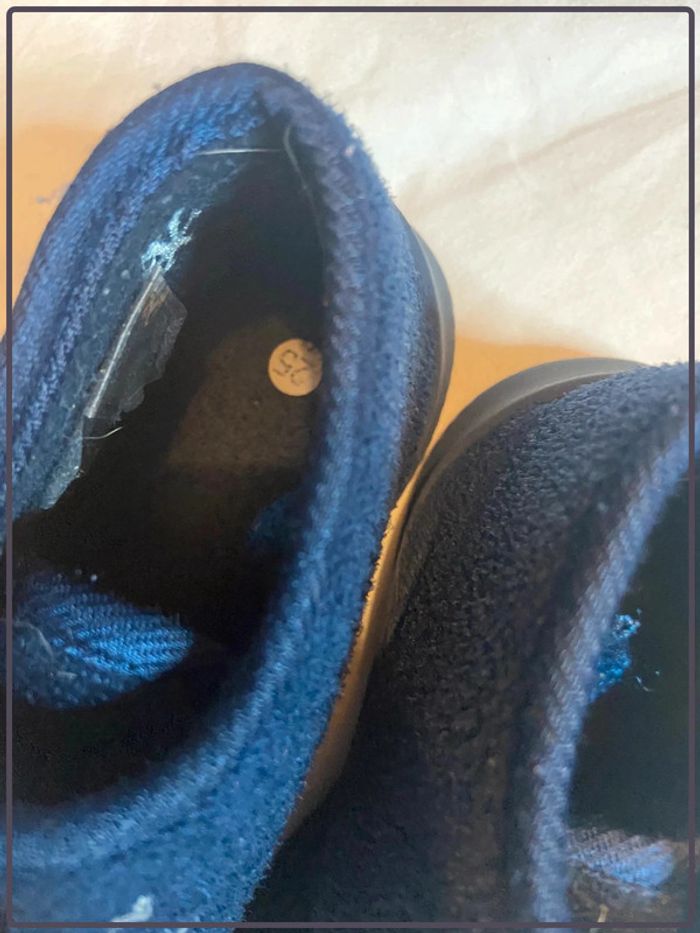 Chaussons Bonhomme de neige taille 25 - photo numéro 5